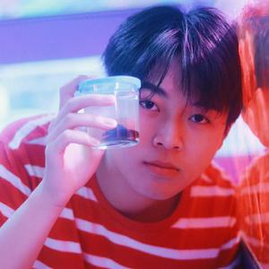 成人国产射精AV
